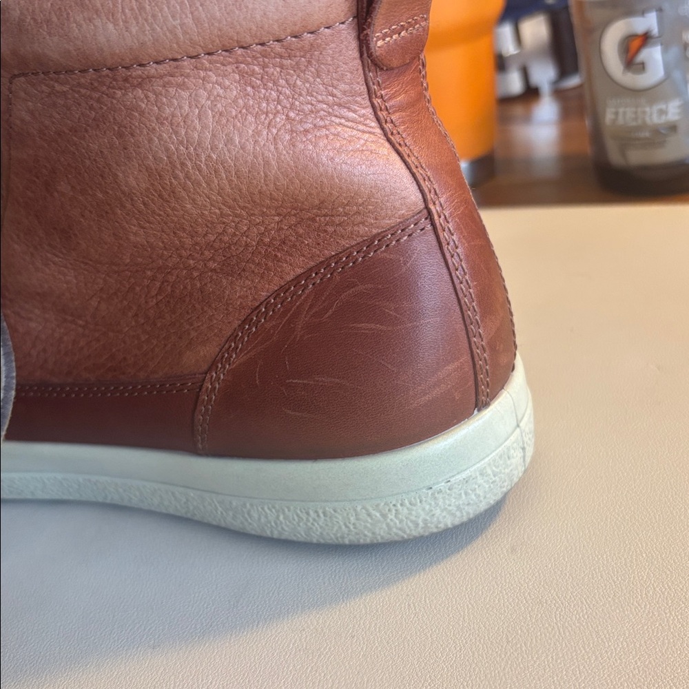 ECCO Men's Tan/Brown Leather Chukka Boots - Picture 8 of 14